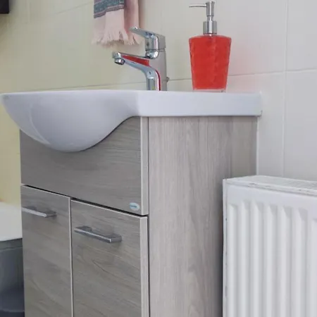 Big,smart & Comfort, Automated In ! Apartment *