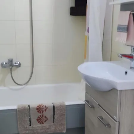 דירה Big,smart & Comfort, Automated In ! קלמאטה