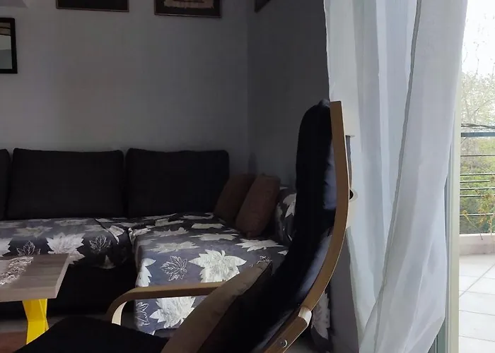 Big,smart & Comfort, Automated In ! Apartment