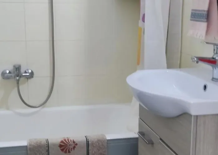 Apartment Big,smart & Comfort, Automated In ! Kalamata